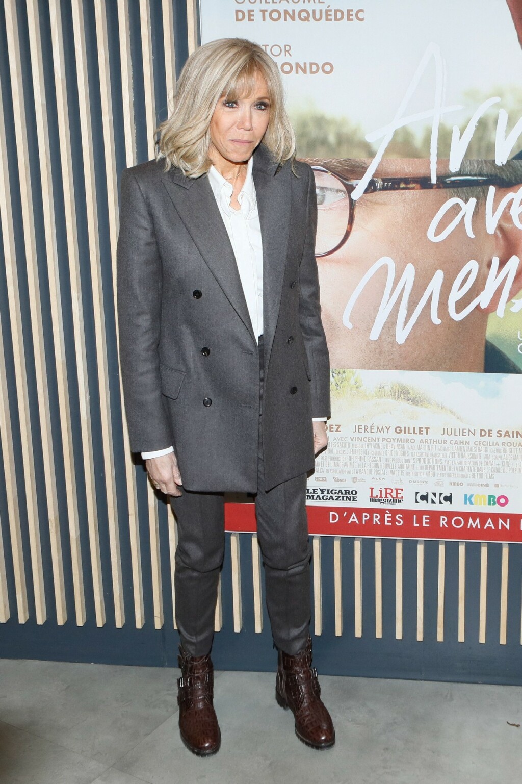 Brigitte Macron o odijelu i čizmicama na filmskoj premijeri