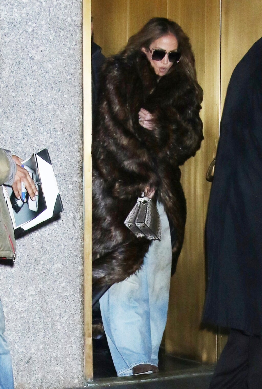 Jennifer Lopez u krznenoj bundi