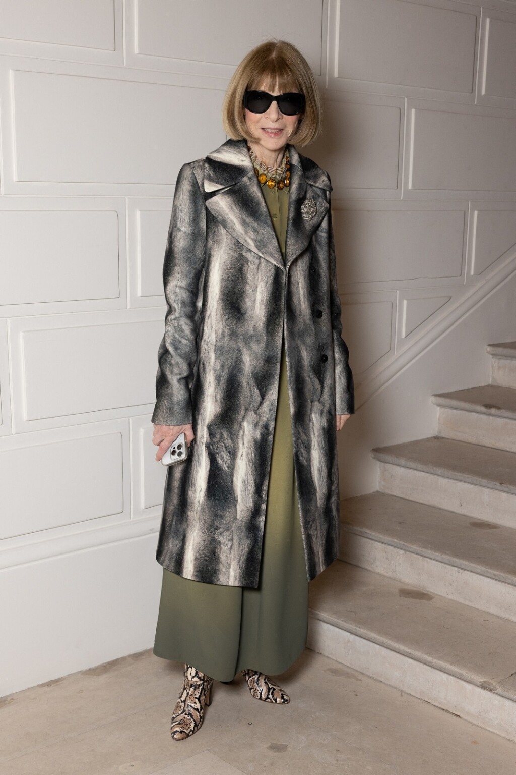 Anna Wintour obožava čizme sa zmijskim uzorkom - 9