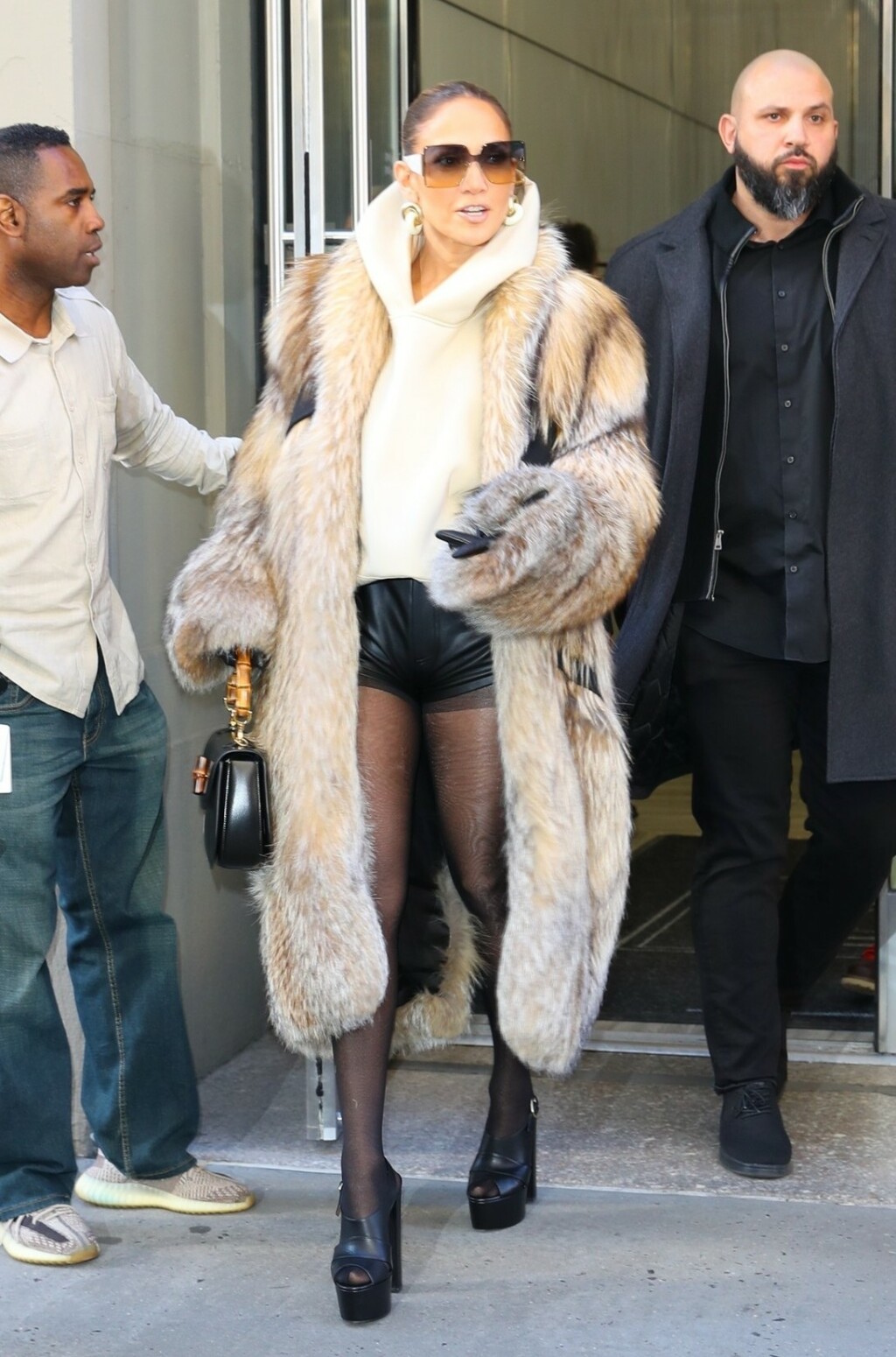 Jennifer Lopez u vrućim hlačicama brenda Lapointe