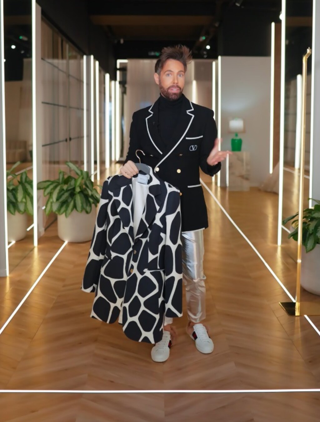 Kombinacije sa sakoom životinjskog uzorka - 7