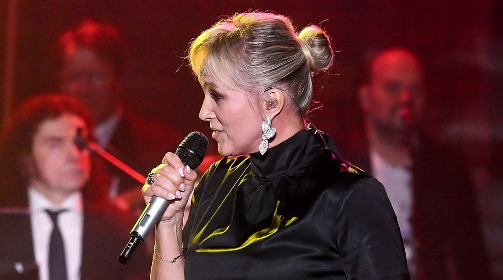 Vanna za pozornicu često bira male crne haljine