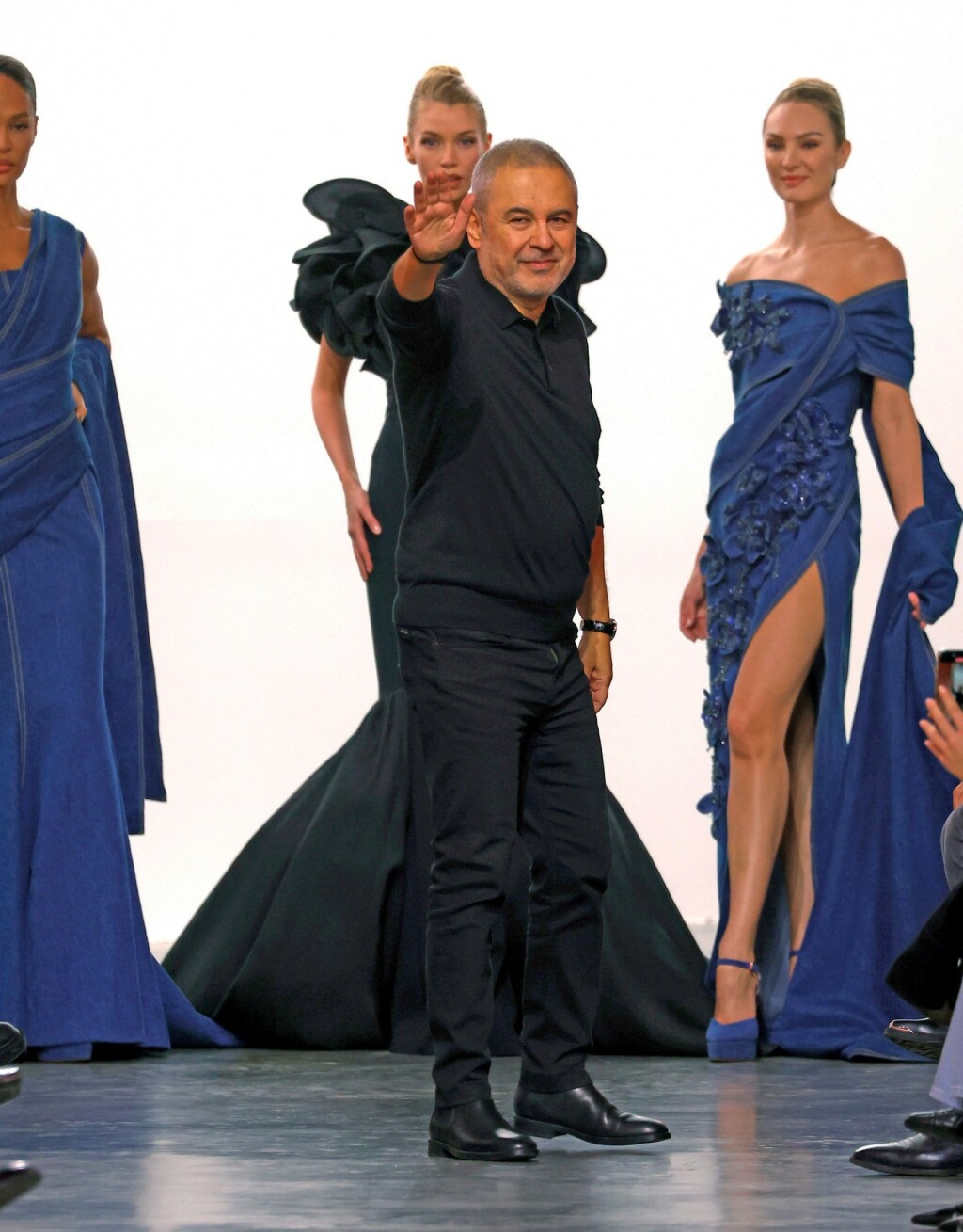 Elie Saab na reviji u Parizu