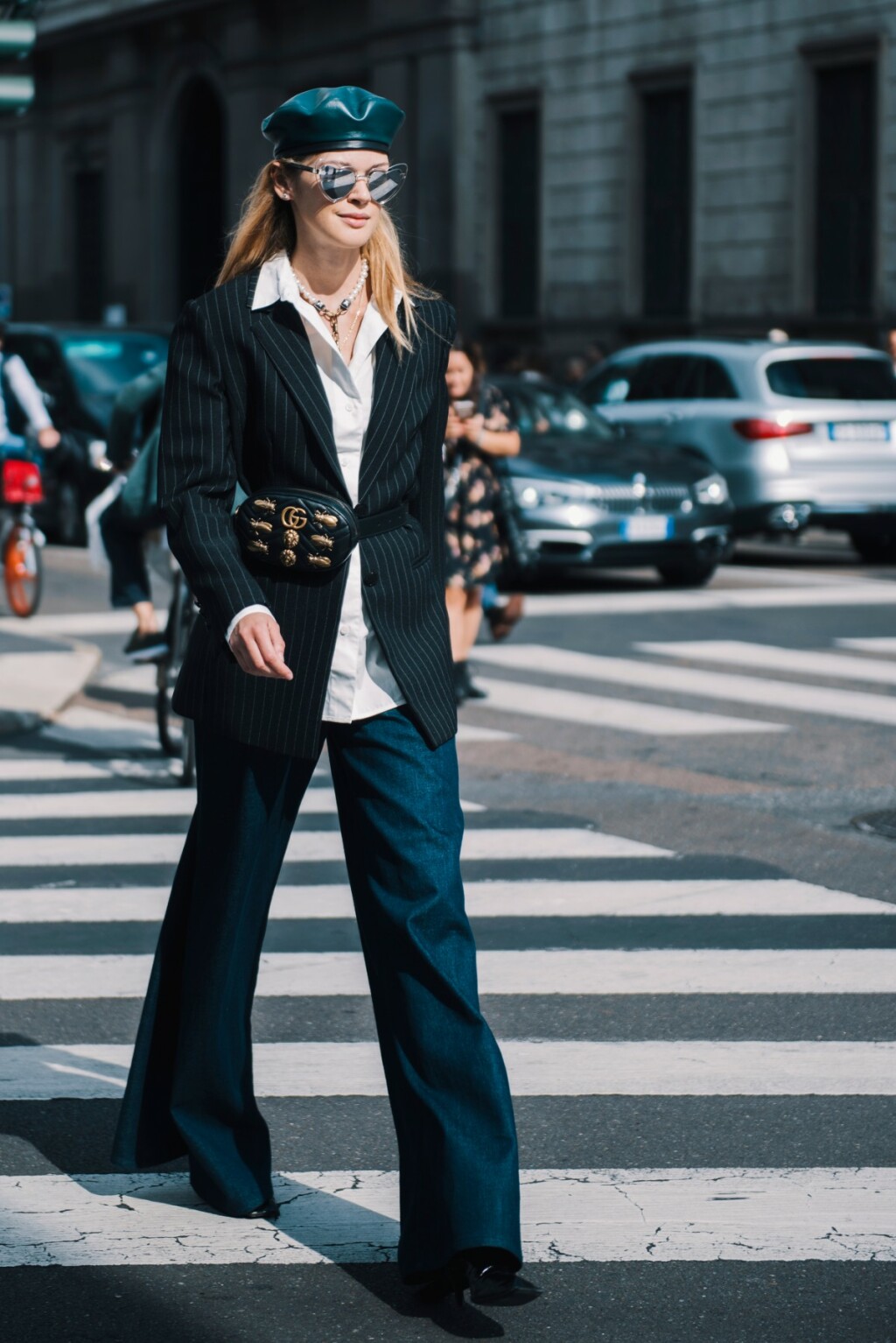 Izdanja u sakou i trapericama