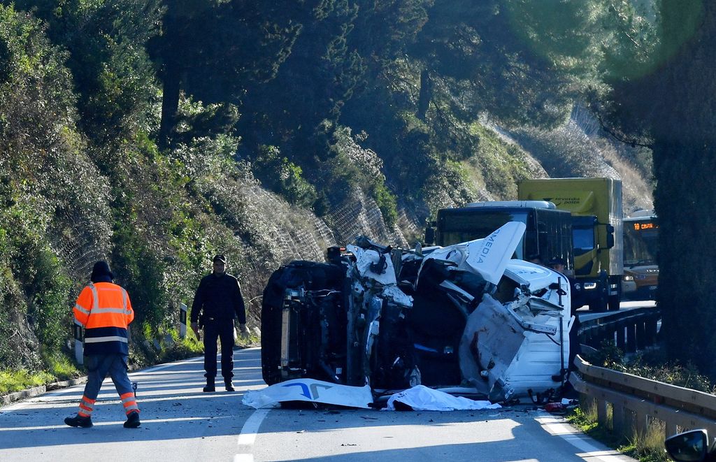 Stijena pala na vozilo na magistrali pored Dubrovnika - 3