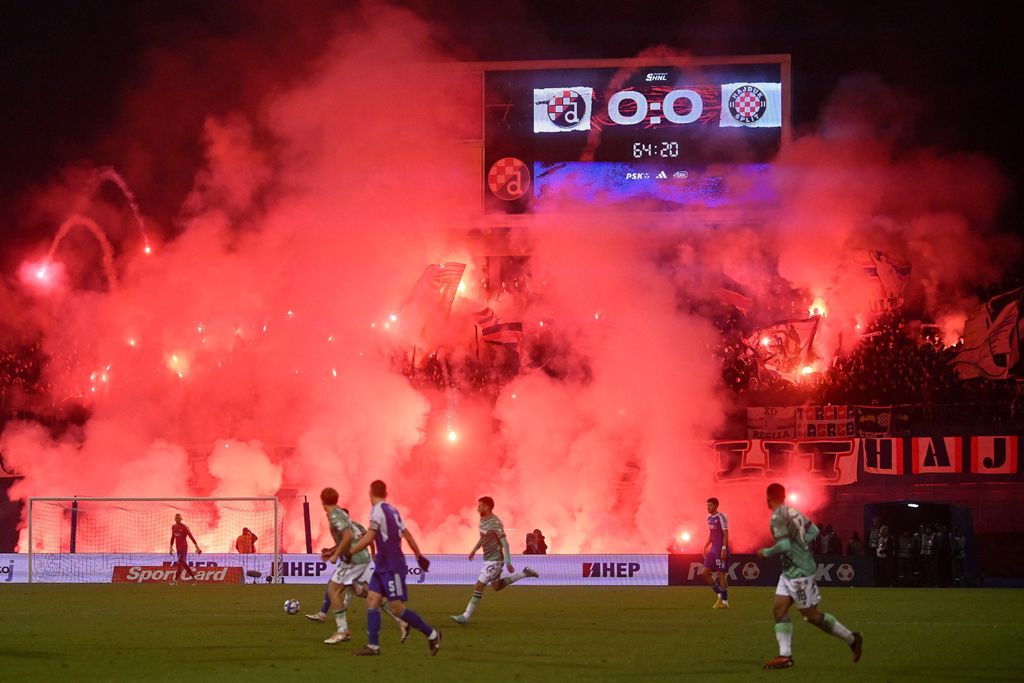 Torcida na Maksimiru