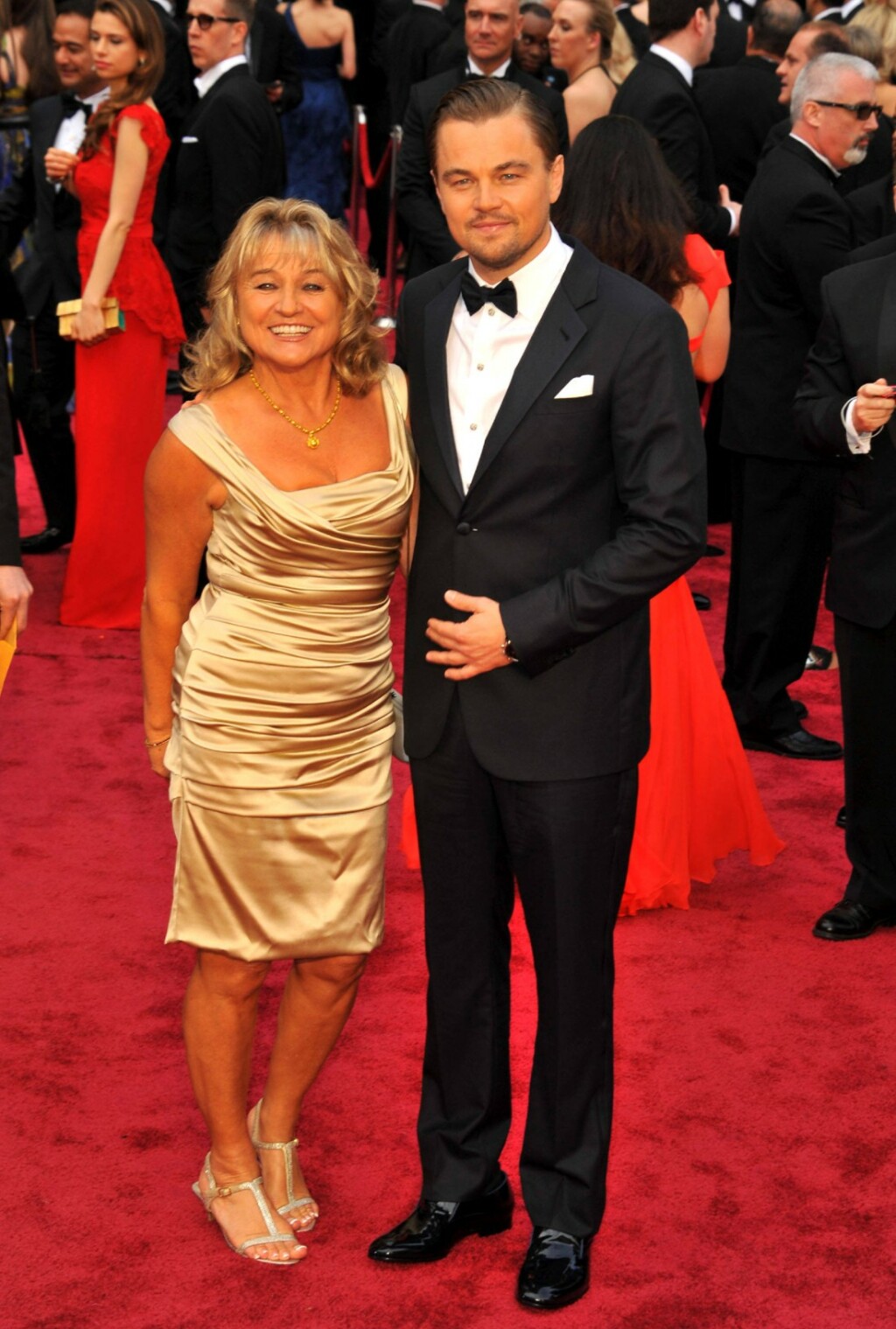 Leonardo DiCaprio s mamom Irmelin Indenbirken na Oscarima 2014. godine
