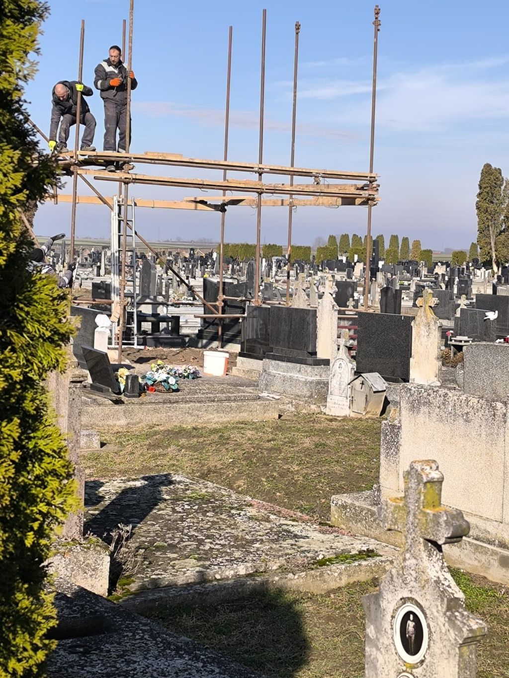 Uklonjen mauzolej Vukašinu Šoškočaninu u Borovu Selu