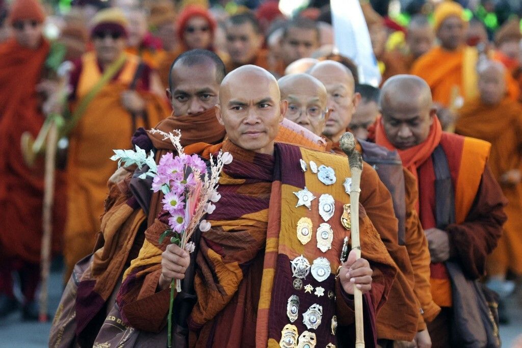 Hod za mir: Budistički redovnici stigli u Washington nakon putovanja od 3700 km - 1