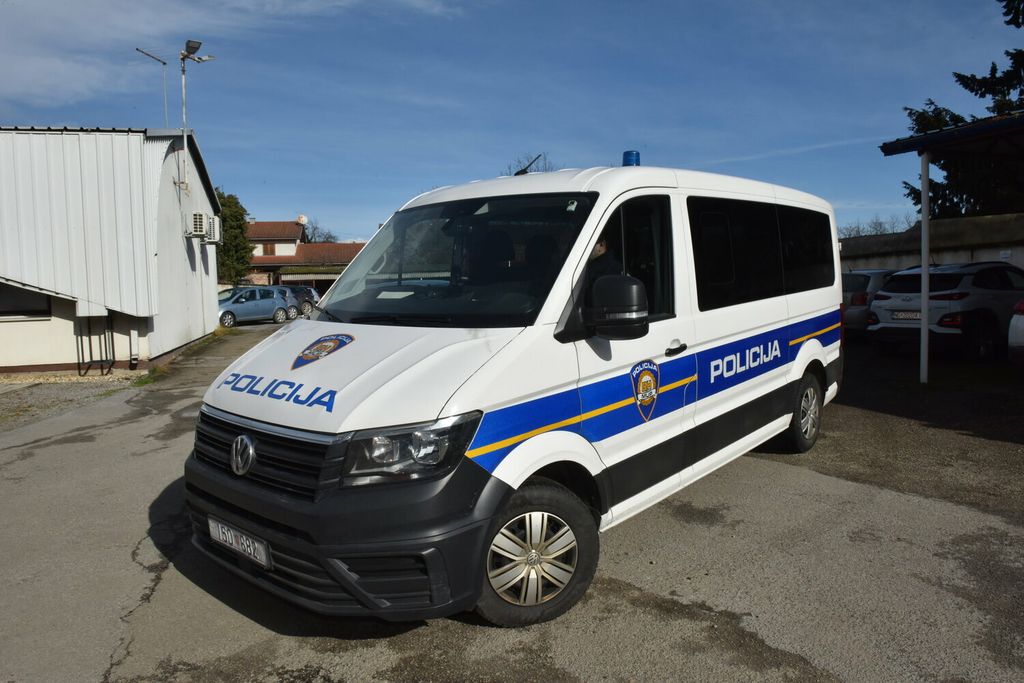 Vinko Grgić dolazi pred suca istrage u Osijeku