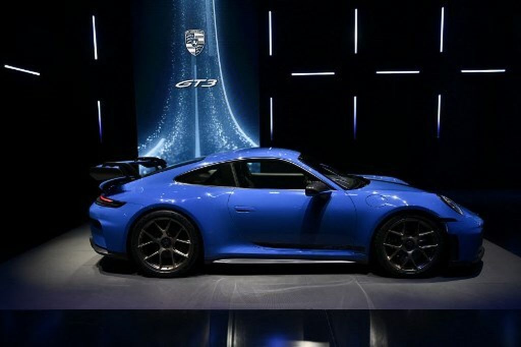 Luksuzni automobili, Ilustracija - 1