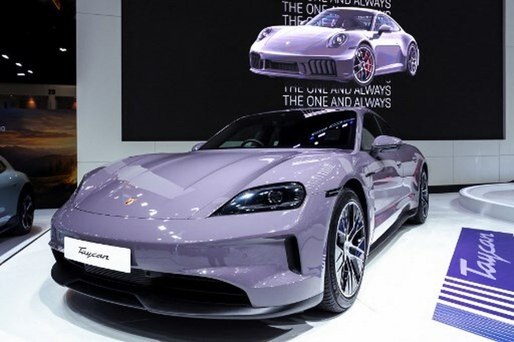 Luksuzni automobili, Ilustracija - 1