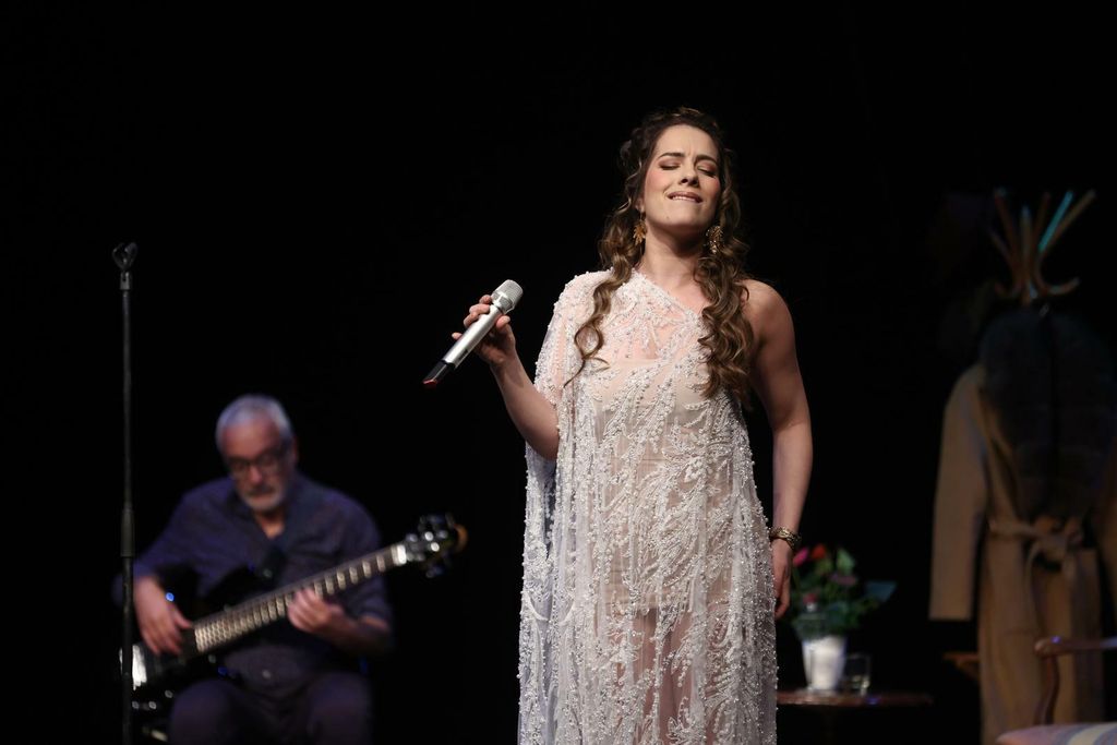 Ana Uršula Najev - 3