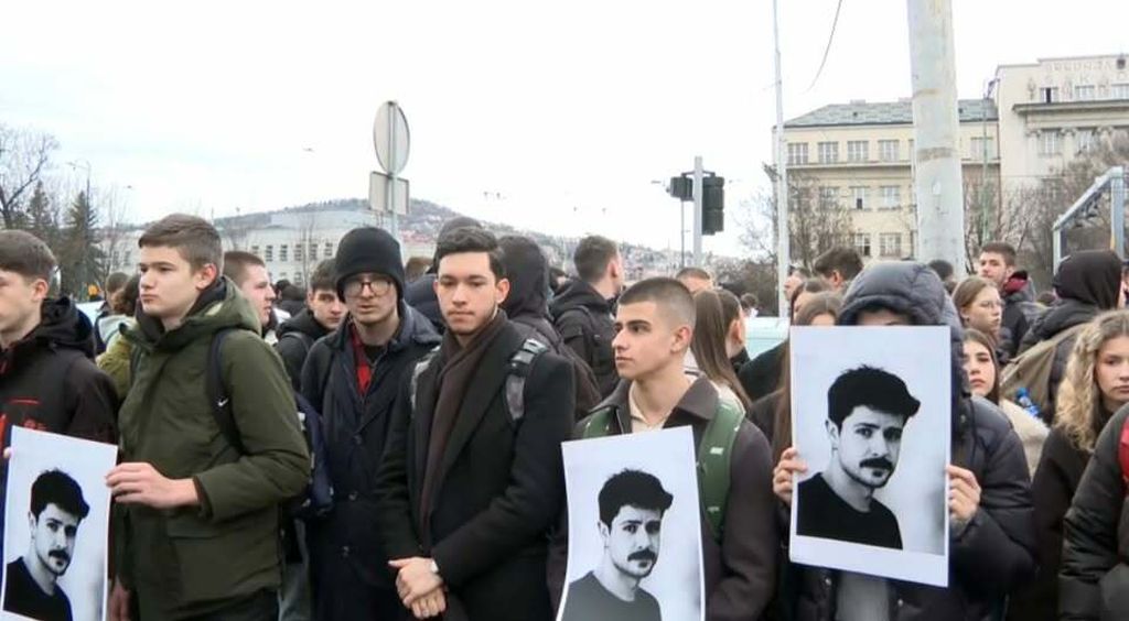 Okupljanje građana u Sarajevu - 2