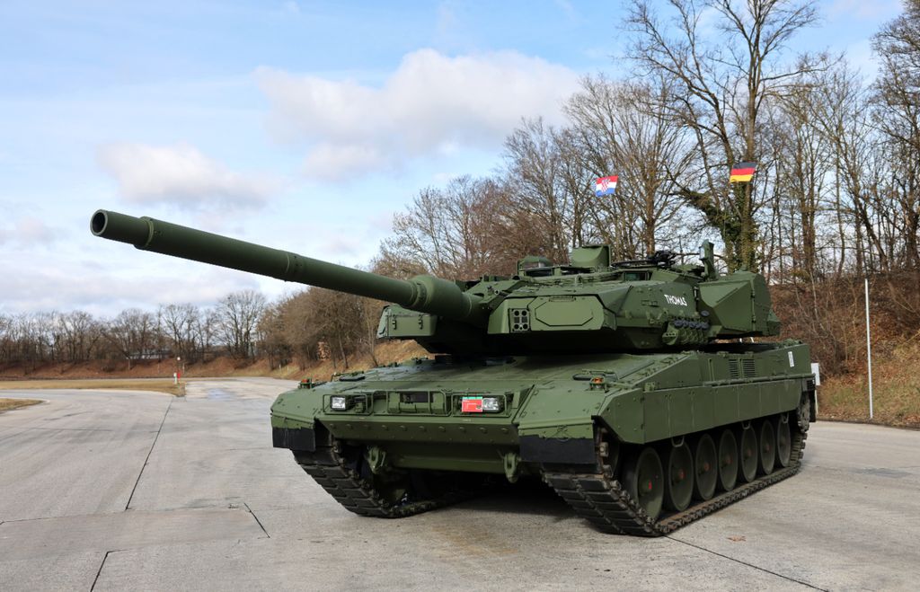 Anušiću predstavljene sposobnosti tenkova Leopard 2A8 - 1