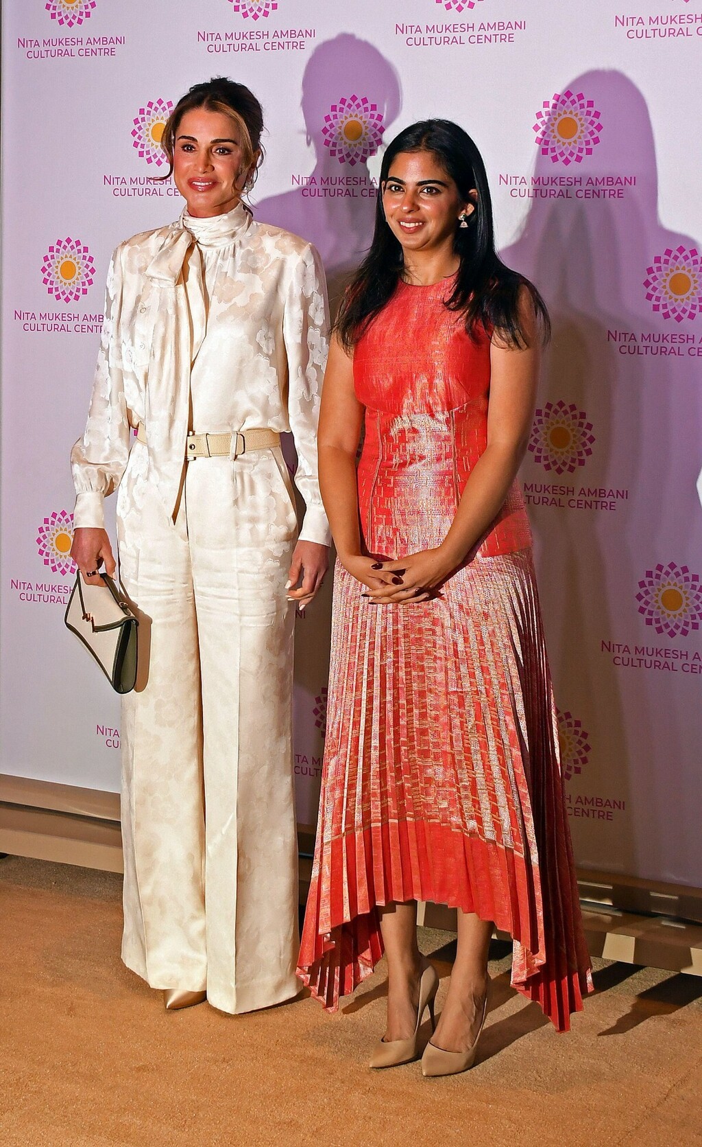 Elegantno izdanje kraljice Ranije