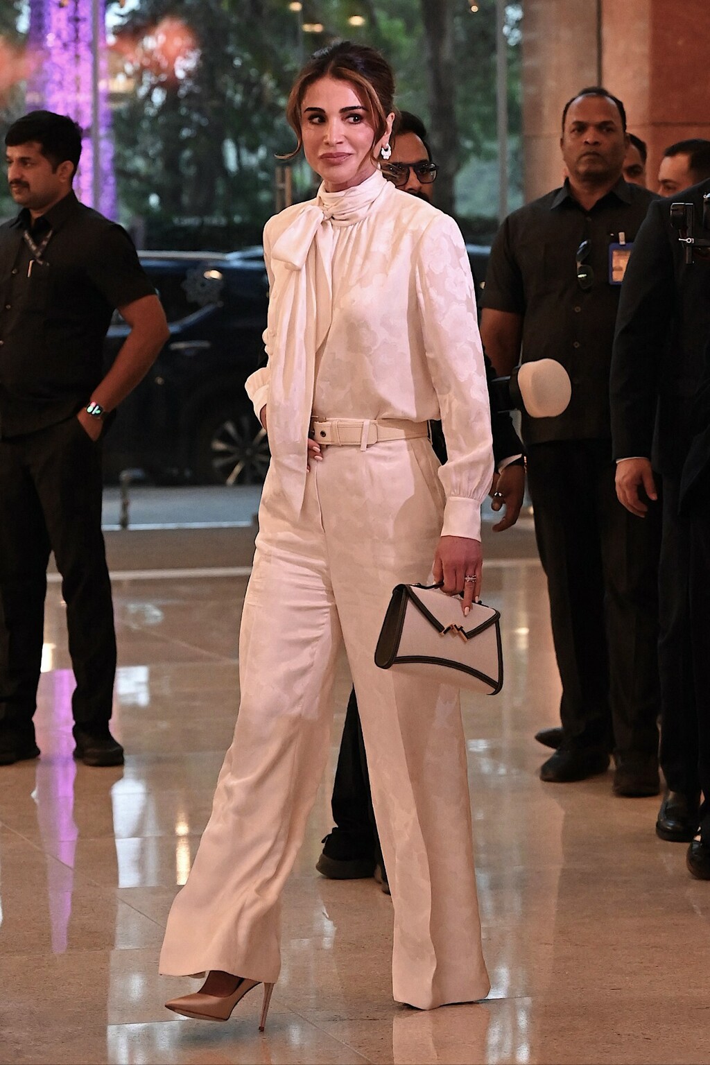 Elegantno izdanje kraljice Ranije