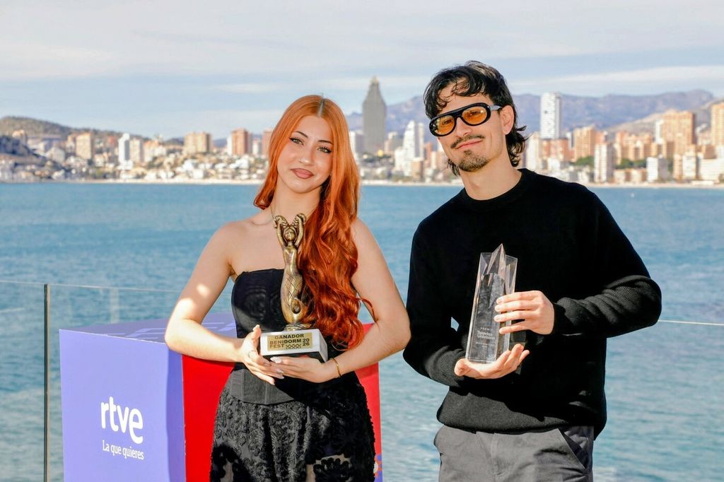 Tony Grox i LucyCalys - 4