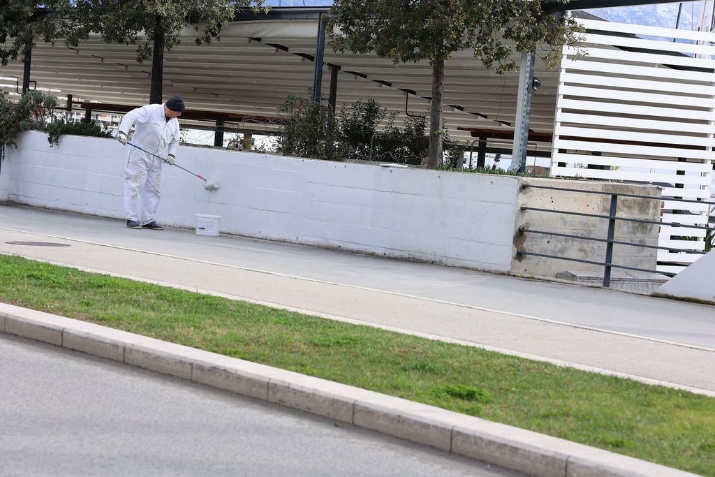 Uklanjanje uvredljivih grafita