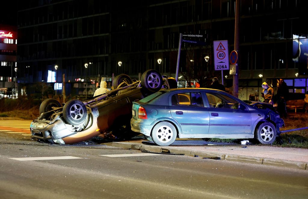 Prometna nesreća - 4