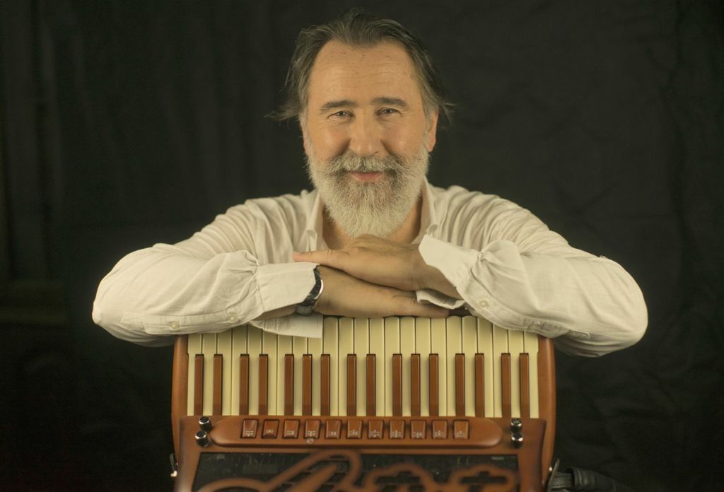 Elvis Stanić