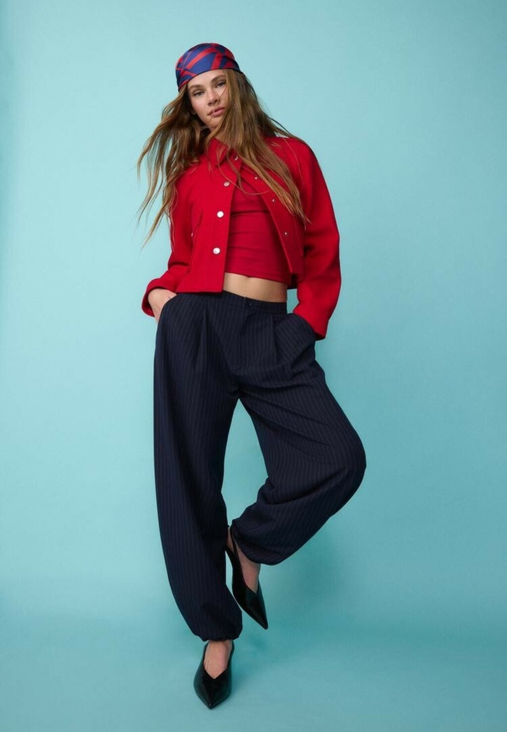 Stradivarius hlače, 25,99 eura