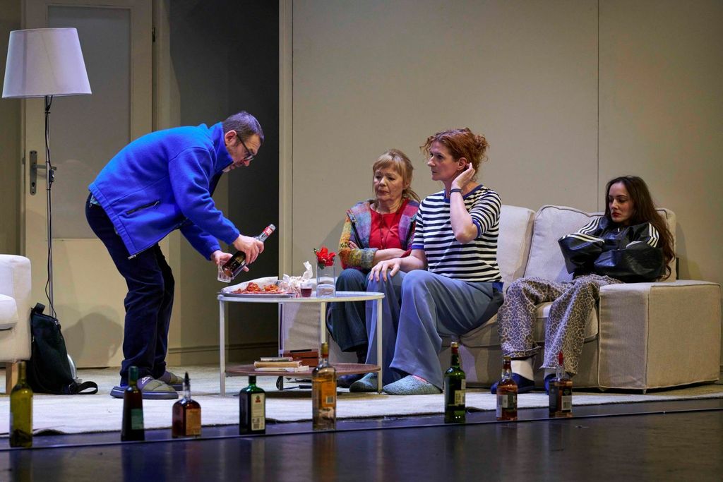 Predstava ''Mama se opila ko majka''