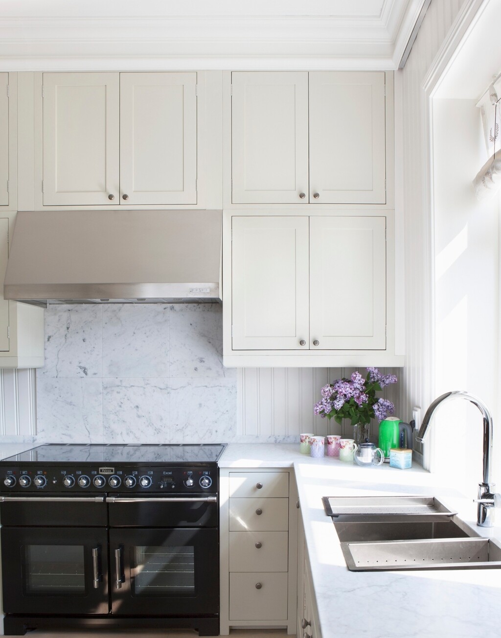 Kuhinja mora imati dovoljno ormarića i ladica