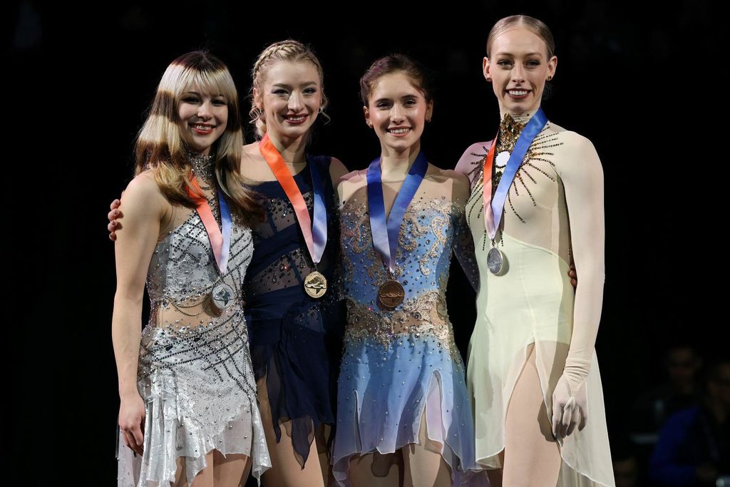 Amber Glenn, Alysa Liu i Isabeau Levito - 5