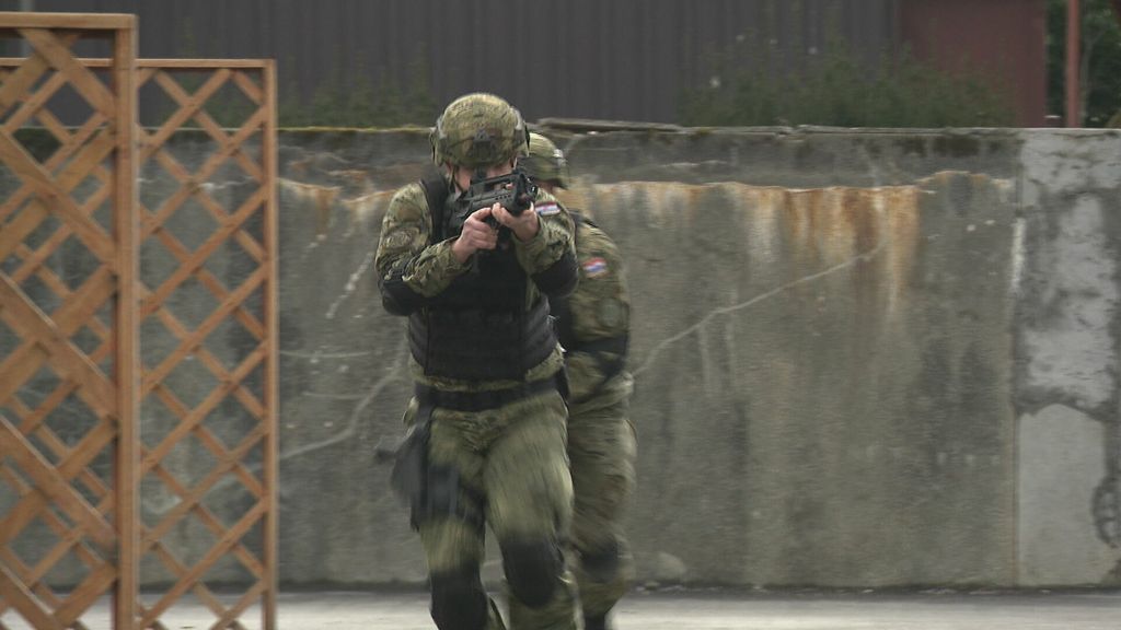 Dan otvorenih vrata Počasno-zaštitne bojne - 6