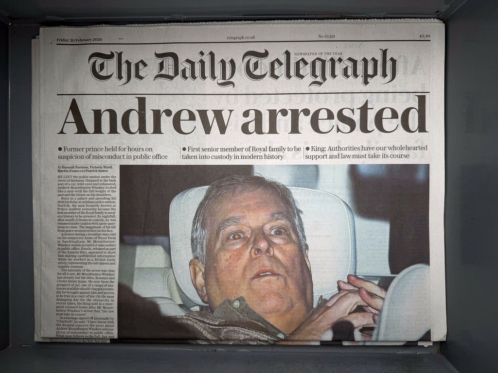 Andrew Mountbatten-Windsor - 2