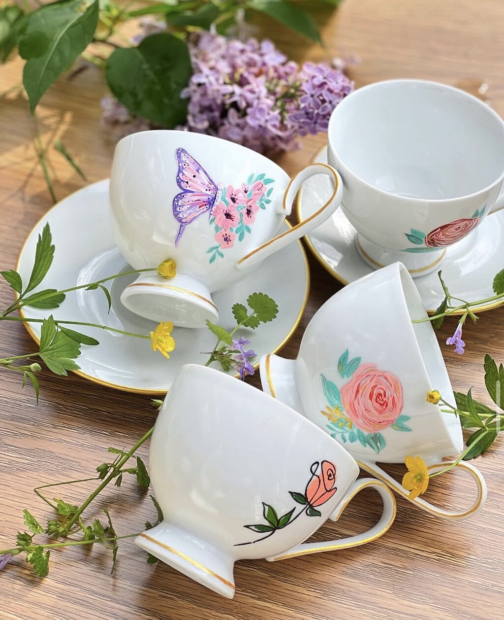 Brend Porcelanija ima prelijepo oslikane šalice i ostalo posuđe - 6