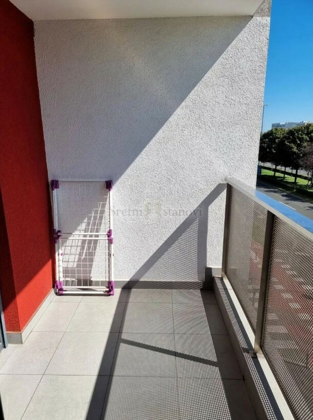 Luksuzan stan - pogled na Branimirovu - 4