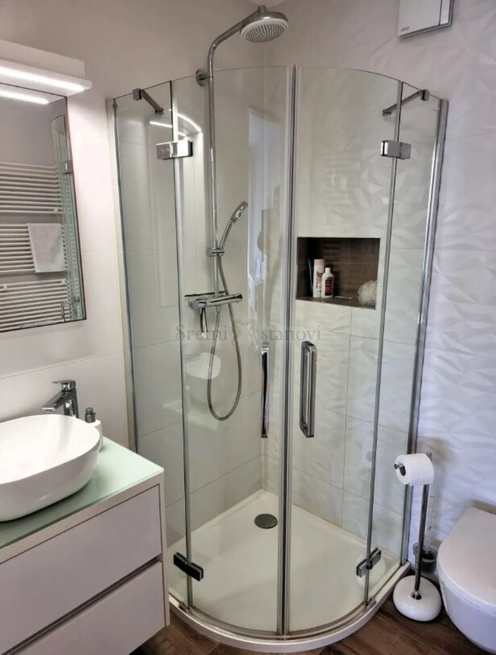 Luksuzan stan - pogled na Branimirovu - 4