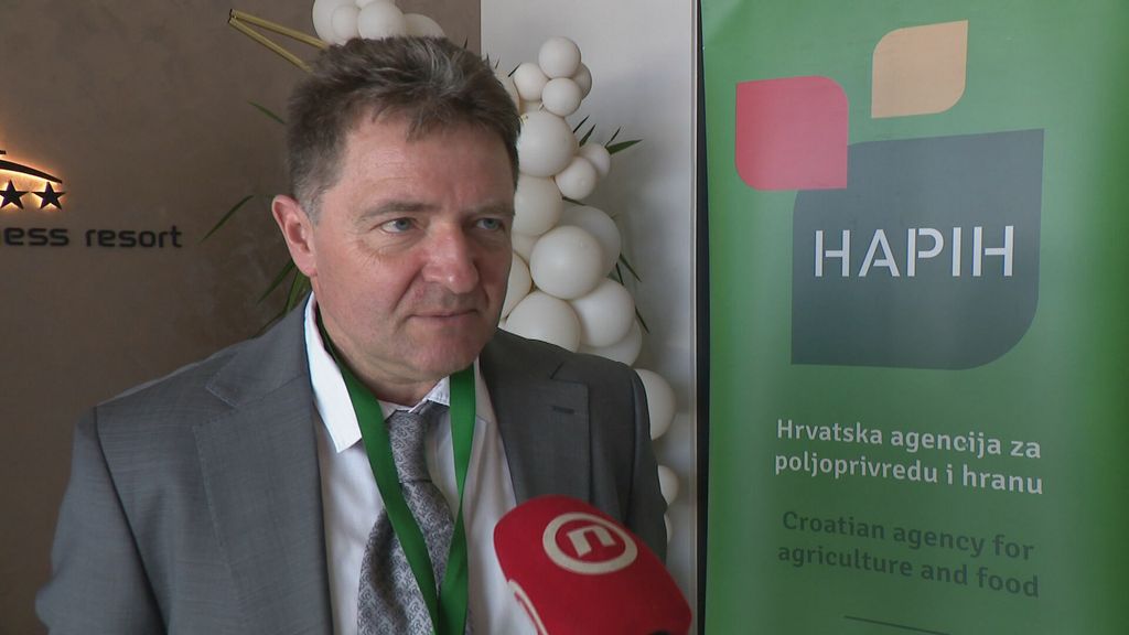 Svinjogojci traže pomoć premijera - 3