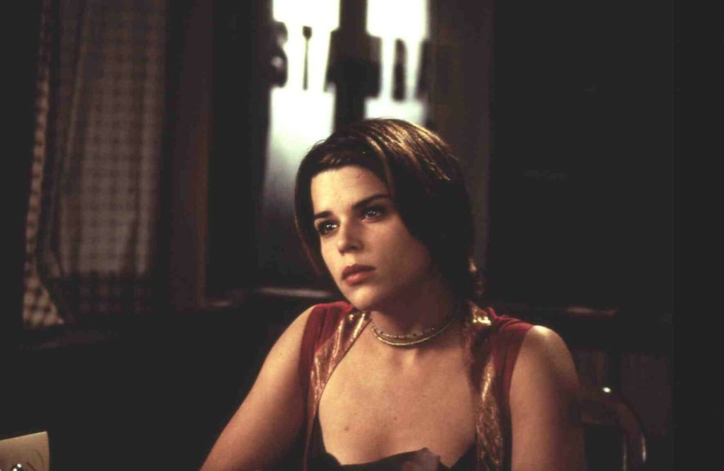 Neve Campbell - 1