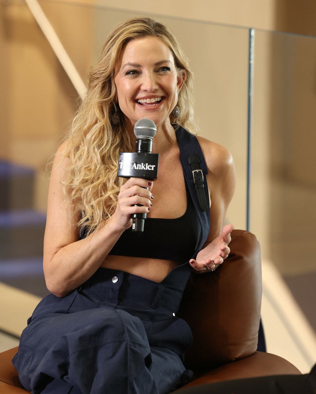 Kate Hudson - 9
