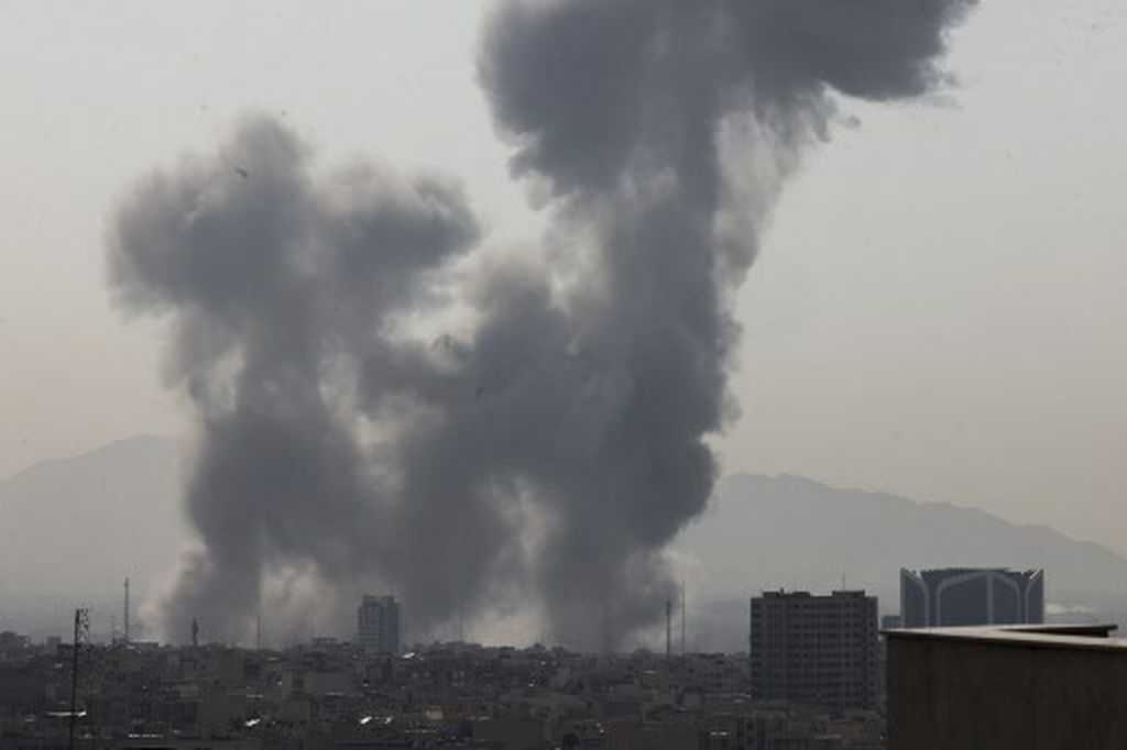 Izrael i SAD napali Iran - 1