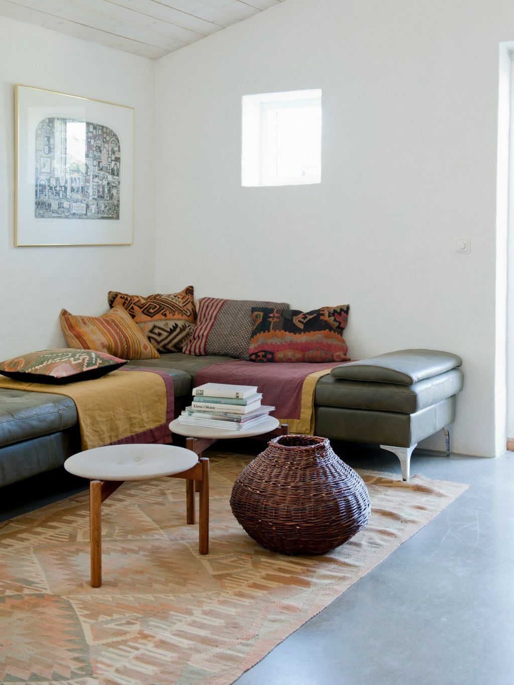 Mali stolovi u dnevnoj sobi - 12