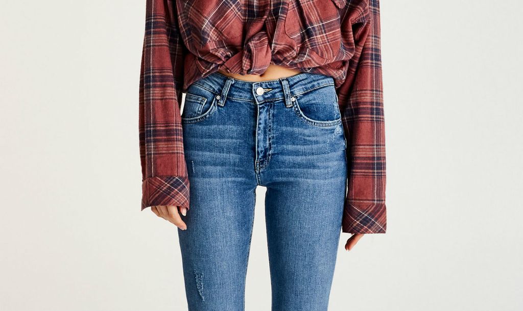 Traperice srednje visine struka i ravnih nogavica na sniženju - 8