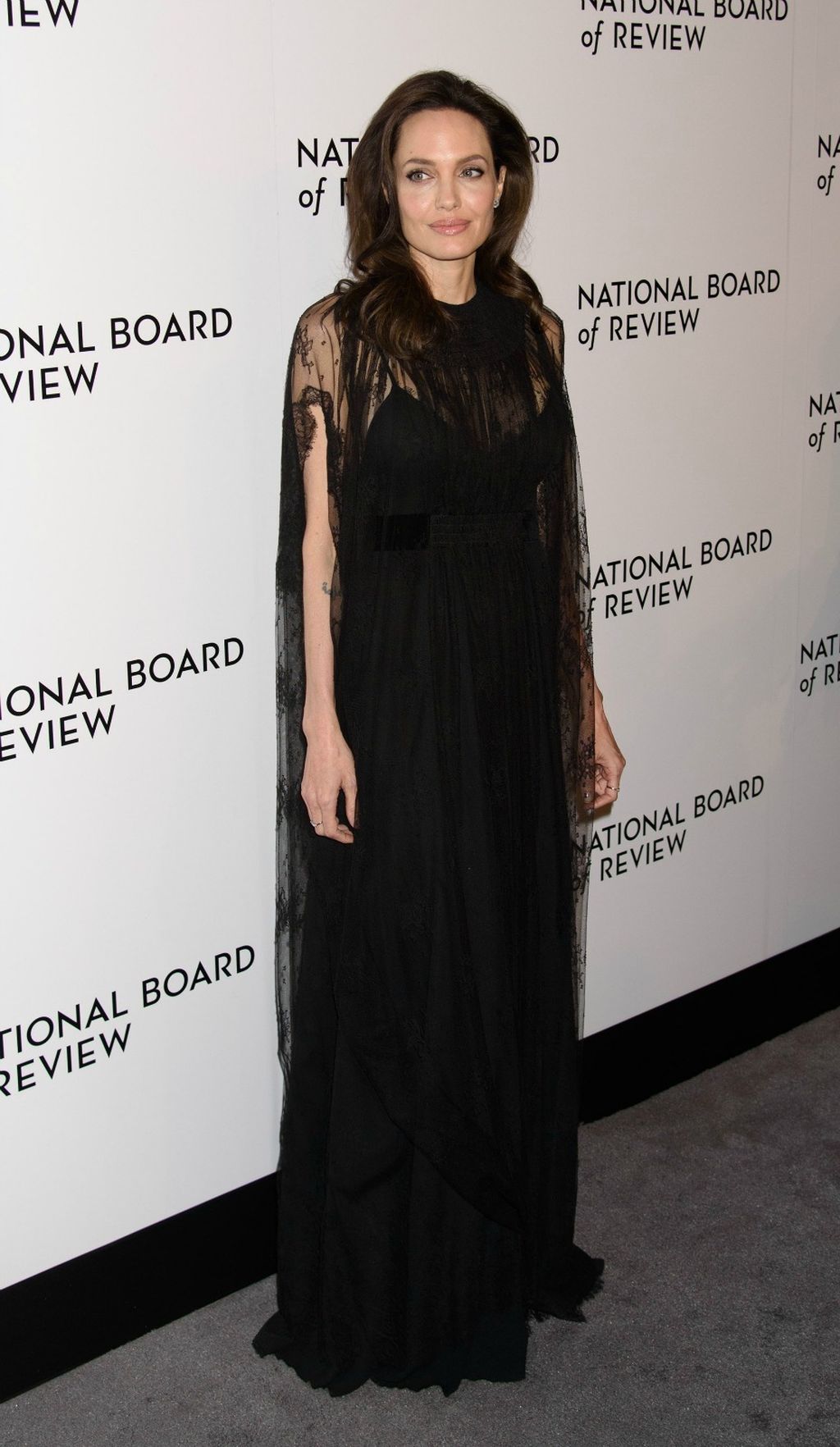 Angelina, Shiloh i Zahara na gala večeri - 3