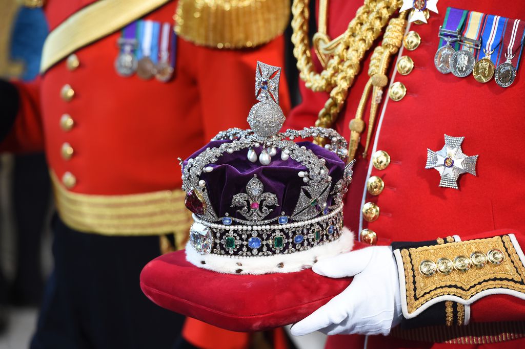 Kraljevska kruna (FOTO: Getty)