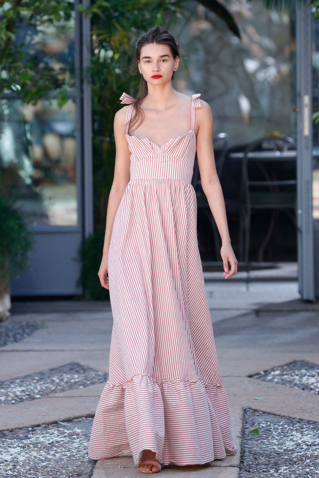 Ružičaste haljine - 9