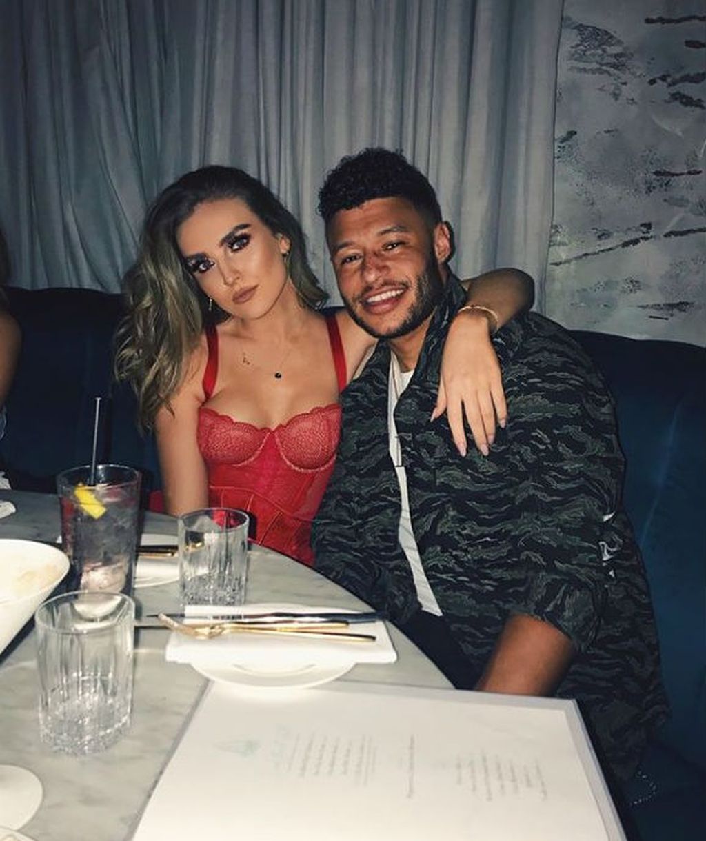 Perrie Edwards i Alex Chamberlain (Foto: Instagram)