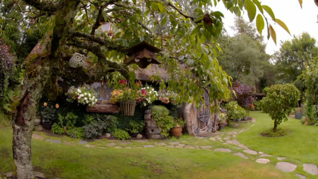 Prava \'Hobit\' kućica u kojoj živi umirovljenik Stuart Grant - 6