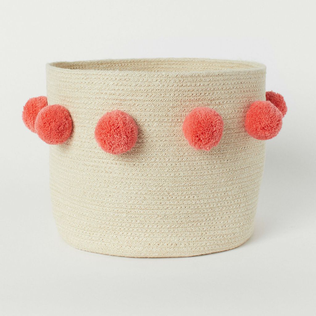 HM Home košara za odlaganje s koraljnim detaljima, 14,99 funti (126 kn)