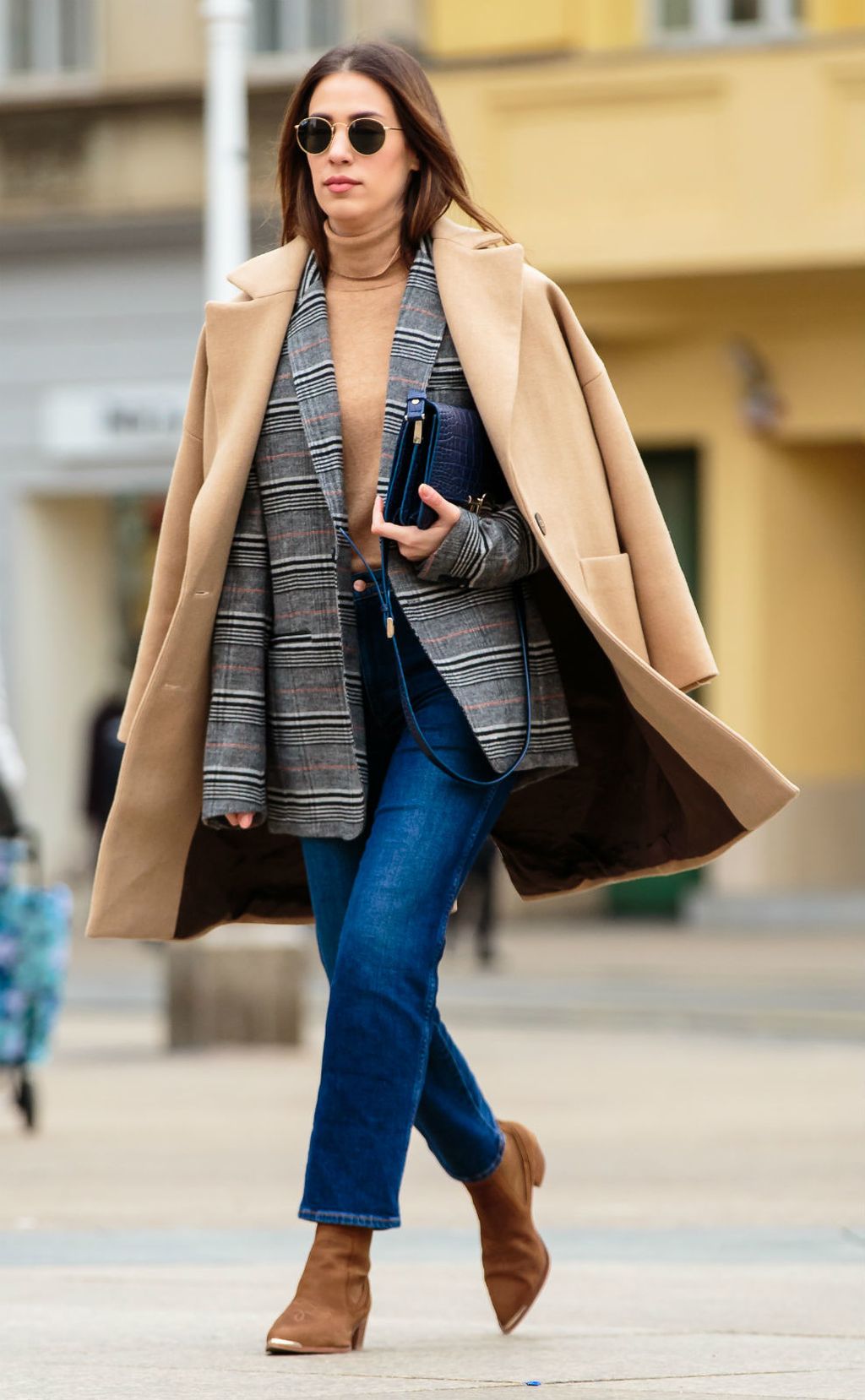 Street style brineta iz centra Zagreba - 4