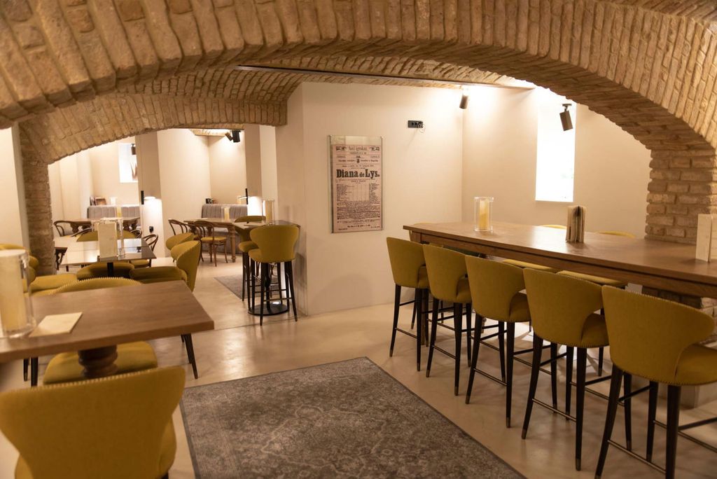 U novootkrivenom prostoru Kazališne kavane Kavkaz otvoren je Piano bar