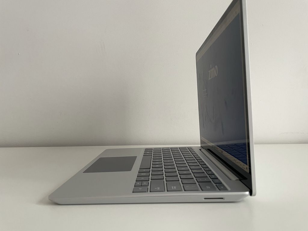 Surface Laptop Go - 5