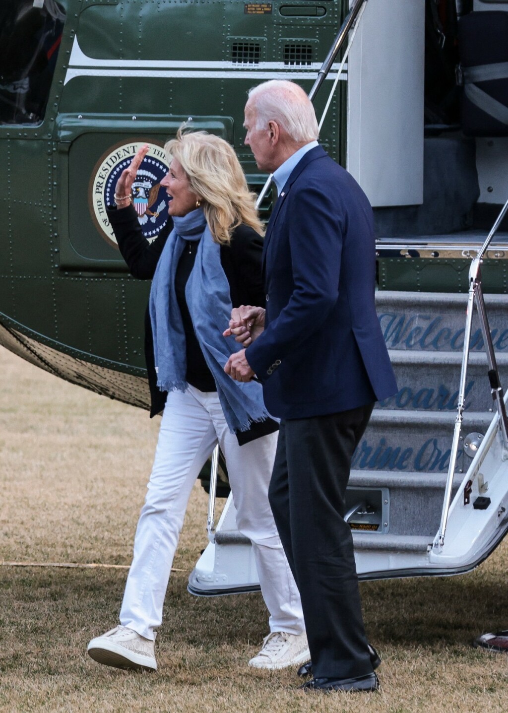 Jill i Joe Biden vratili su se u Washington nakon novogodišnjih praznika